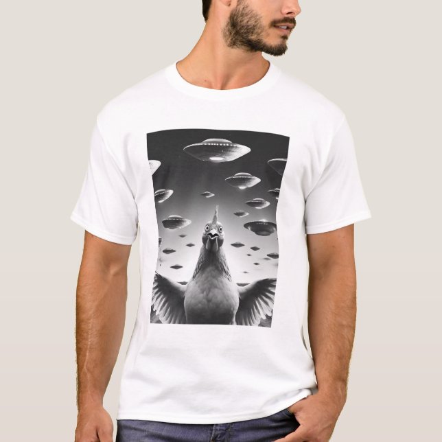 Camiseta Galinha Alienígena engraçada OFO Leite Selfie com (Frente)