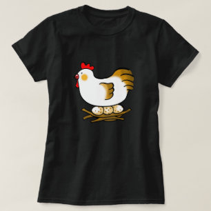 Camiseta Galinha de desenho animado fofa no ninho com ovos 