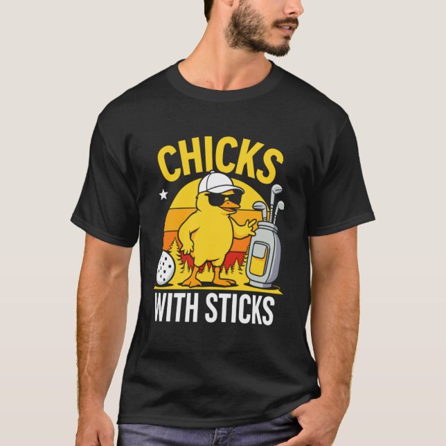 Camiseta Galinhaças Engraçadas com Stick de Golfe de Pickle (Frente)