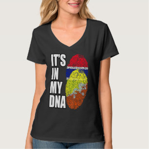 Camiseta Gambian E Butão Mix DNA Flag Heritage