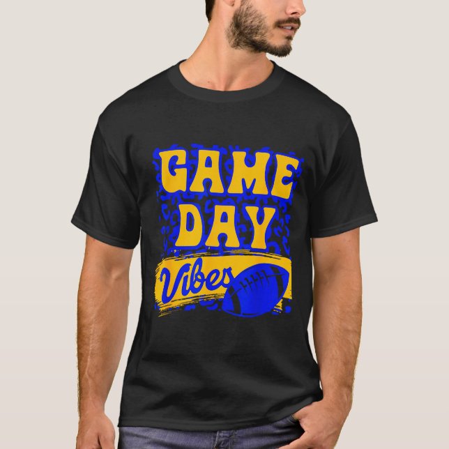 Camiseta Game Day Vibes Football Season Football Blue Gold  (Frente)