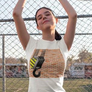 Camiseta Gancho de Guindaste Industrial com Parede de Tijol