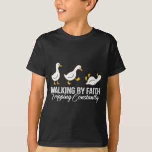 Camiseta Ganso Cristão Caminhando Por Fé Tropeçando Constan