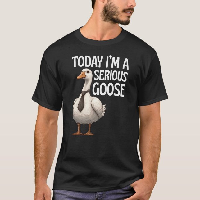 Camiseta Ganso Sério Hoje Ganso Engraçado (Frente)