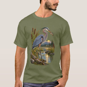 Camiseta Garça Azul Grande Pescando ao Pôr do Sol Cena do P
