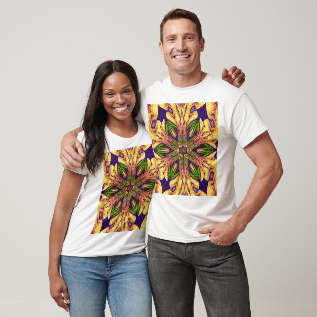 Camiseta Garden Flower In Summer 2 Bohemian Floral Graphic (Unissex)