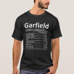 Camiseta GARFIELD Nutrition Funny Birthday Personalised Nam<br><div class="desc">O legal e fofo trabalho de arte de Fatos de Nutrição de Garfield é um presente perfeito para qualquer homem que você queira surpreender. Perfeito para si mesmo ou como presente para o seu filho favorito. Comprar o design agora!</div>