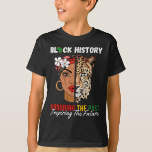 Camiseta Garota Afro Homenageando o Passado Inspirando o Fu