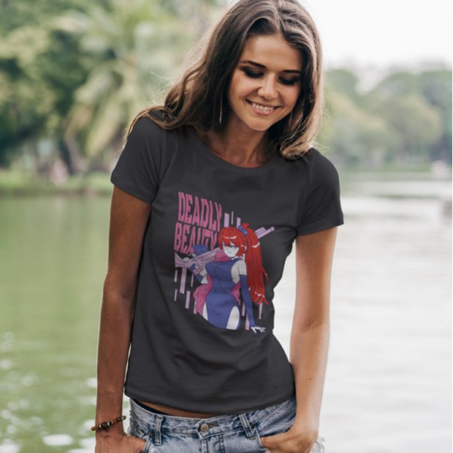 Camiseta Garota Anime Com Arma (Criador carregado)