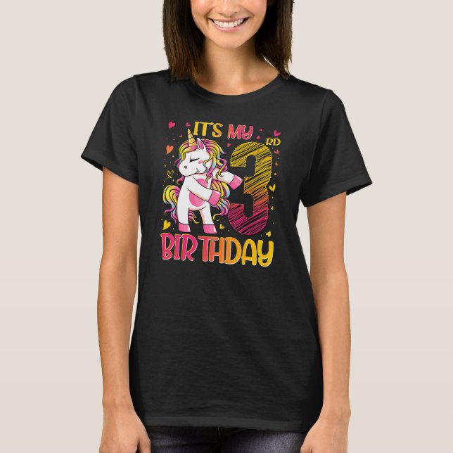 Camiseta Garota aniversário de 3 anos de Flores Unicóridas  (Frente)