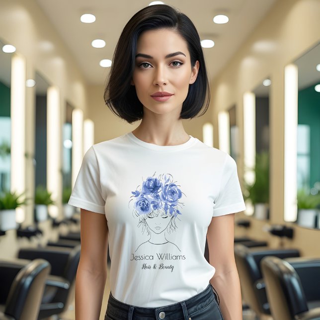 Camiseta Garota bonito, branca, rosa de aquarela azul-Flora (Criador carregado)