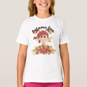 Camiseta Garota brincando de folhas - Diversão do outono