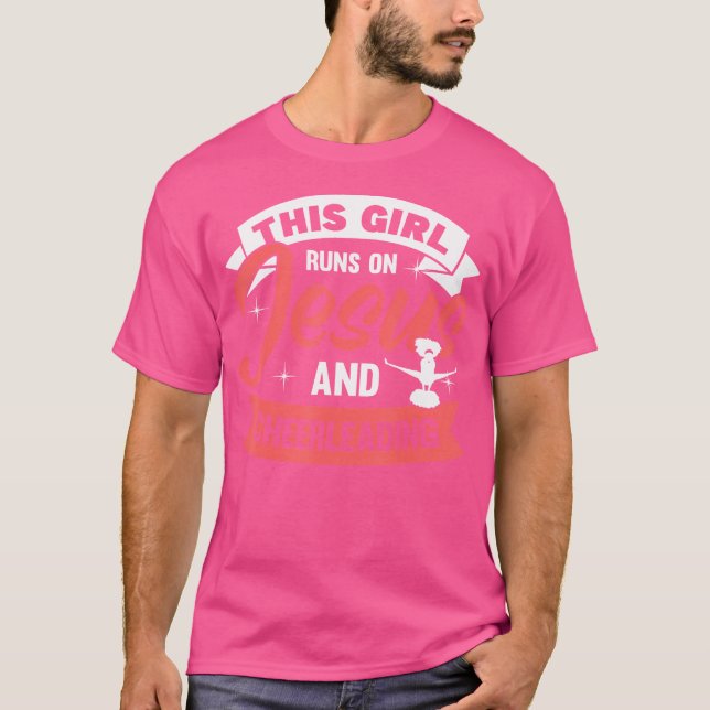 Camiseta Garota de Torcida Esta Garota Funciona Com Jesus E (Frente)