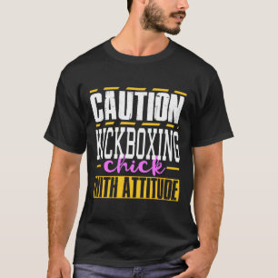 Camiseta Garota Engraçada de Kickboxing com Atitude Mulhere