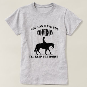 Camiseta Garota engraçada leva o cowboy e fica rosa