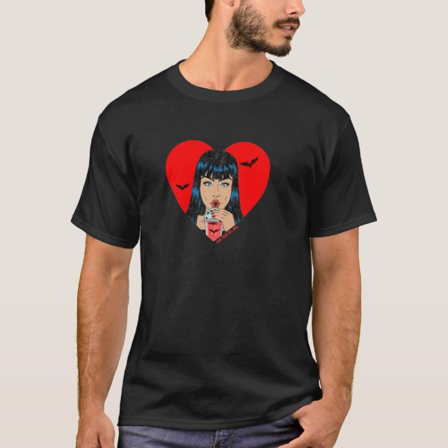 Camiseta Garota Gótica Vampira (Frente)