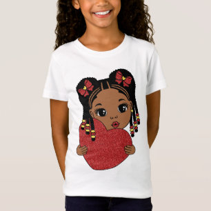 Camiseta Garota Negra Bonita com Coração Dia do namorados