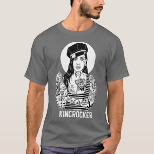 Camiseta Garota Outlaw com Tatuagens