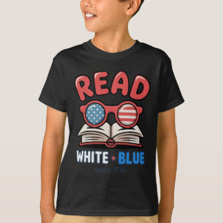 Camiseta Garota Patriótica Livresca 4 De Julho Mulheres Lêe