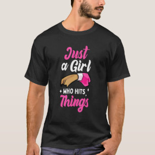 Camiseta Garota que bate na coisa