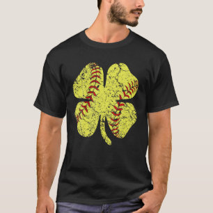 Camiseta Garotas de Dia de São Patrício de Softball pegam