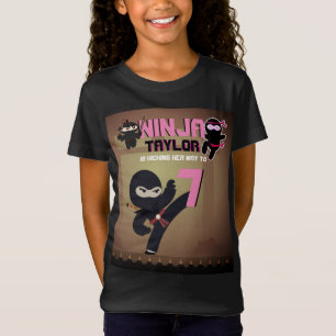 Camiseta Garotas NINJA Bicking It Karate Warrior Birthday P