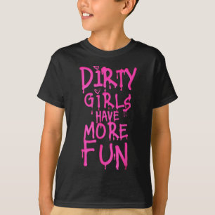 Camiseta Garotas Safadas se Divertem Mais Citação Divertida