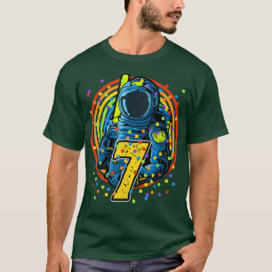 Camiseta Garoto de 7 anos de aniversário dá nascimento a 7