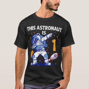 Camiseta Garoto primeiro aniversario do Planeta Espacial do