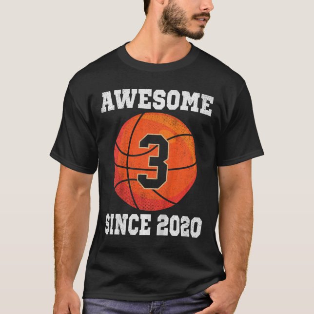 Camiseta Garotos De aniversário de 3 anos De Basquete Com M (Frente)