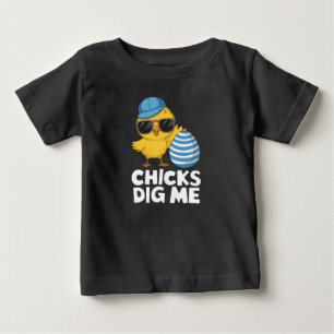 Camiseta Gatas Acham Me Legal Páscoa Caça ao Ovo Engraçada
