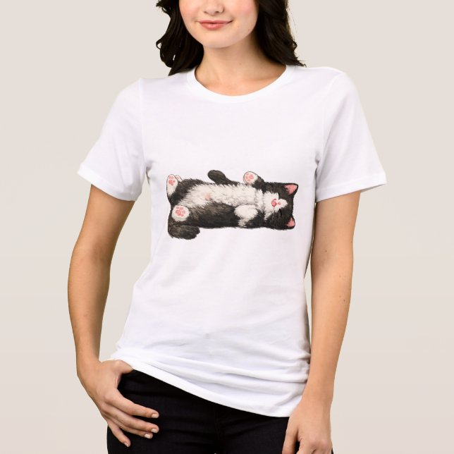 Camiseta Gatinho Tuxedo Sonolento (Frente)