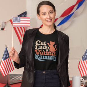 Camiseta Gato amante apoia campanha de Kamala