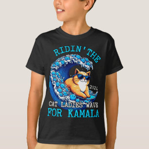 Camiseta Gato Andando Mulher Azul Onda Para Kamala Harris P