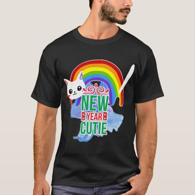 Camiseta Gato Arco-Íris de Ano Novo (Frente)