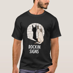 Camiseta gato balançando mostrando punho de metal gatinho r