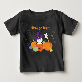 Camiseta Gato bonitinho do Halloween no Chapéu das Bruxas