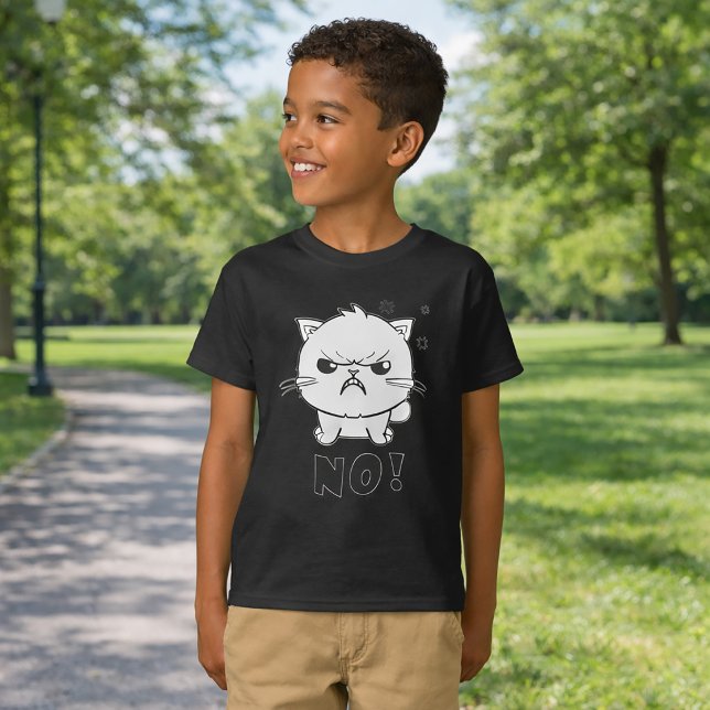 Camiseta Gato bonito e zangado cantando Não. (Cute angry cat hissing No. T-Boy Basic Black Shirt)
