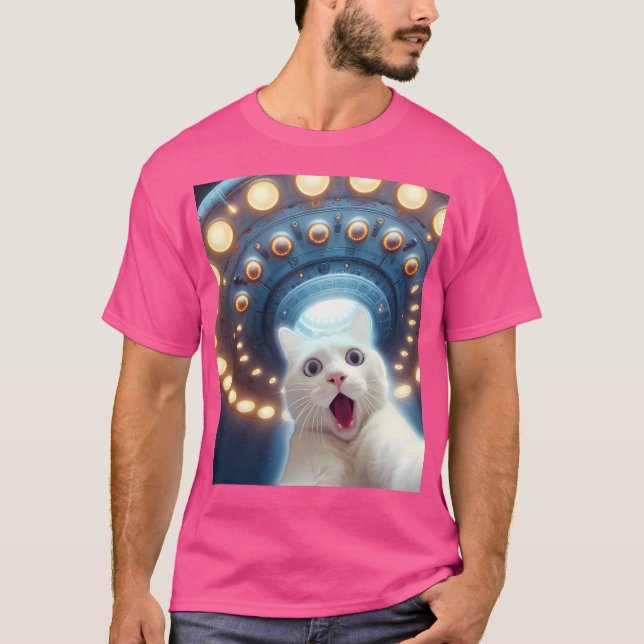 Camiseta Gato Branco Engraçado Selfie Com Alienígena Ufos (Frente)