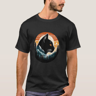 Camiseta Gato Caminhando Montanha Pôr do Sol Floresta Amant
