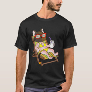 Camiseta Gato De Biquíni Em Cadeira De Praia Bebendo