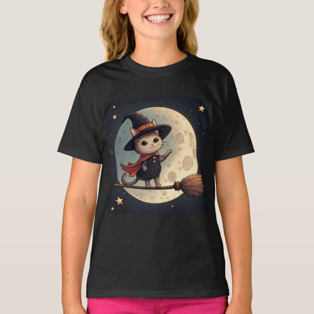 Camiseta Gato de Bruxa Fofo Tema de Céu de Halloween ao Lua (Frente)