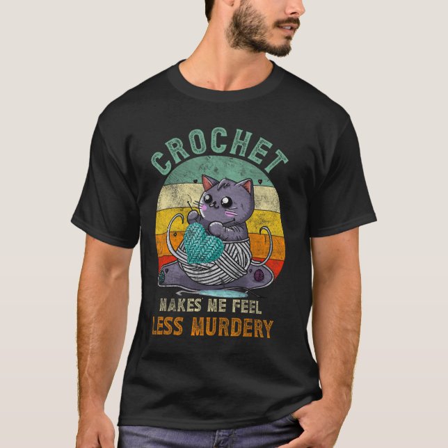 Camiseta Gato de crochê sunset mamãe me faz sentir menos as (Frente)