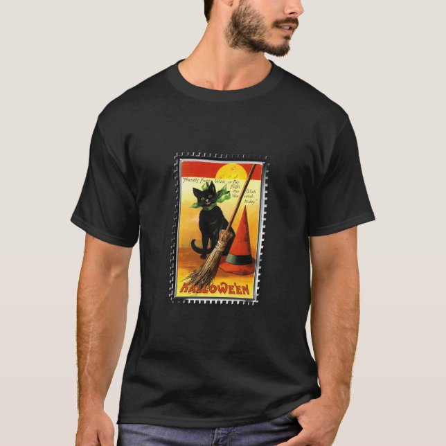 Camiseta Gato de Halloween Sentado Chapéu de Bruxas (Frente)