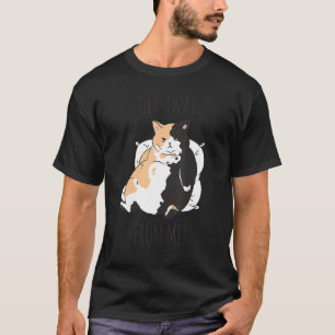 Camiseta Gato de peito dizendo Afaste-se de mim