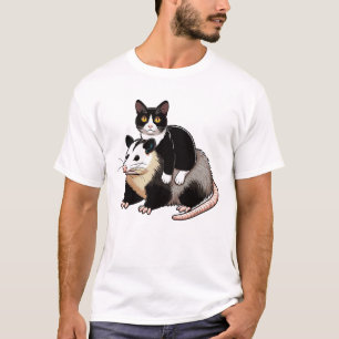 Camiseta Gato De Tuxedo Bonito Em Um gambá