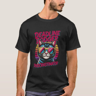 Camiseta Gato Desenho Retro dos Anos 80 Adiador de Prazo