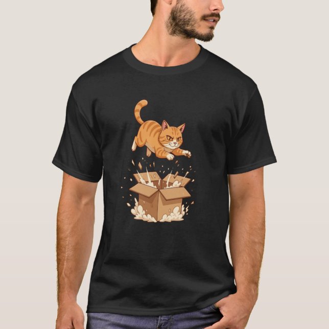 Camiseta Gato Divertido Pulando Sobre Caixa de Papelão Expl (Frente)