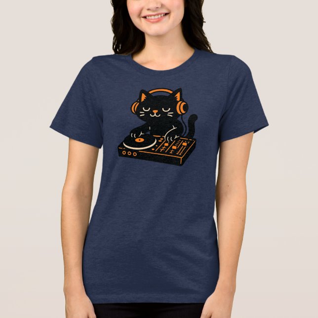 Camiseta Gato DJ Fofo com Fones de Ouvido (Frente)