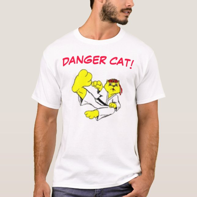 Camiseta Gato do karaté do perigo (Frente)